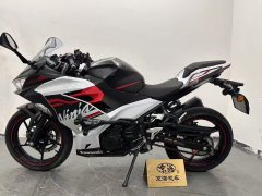 Kawasaki Ninja 400 - фото 3