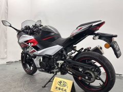 Kawasaki Ninja 400 - фото 4