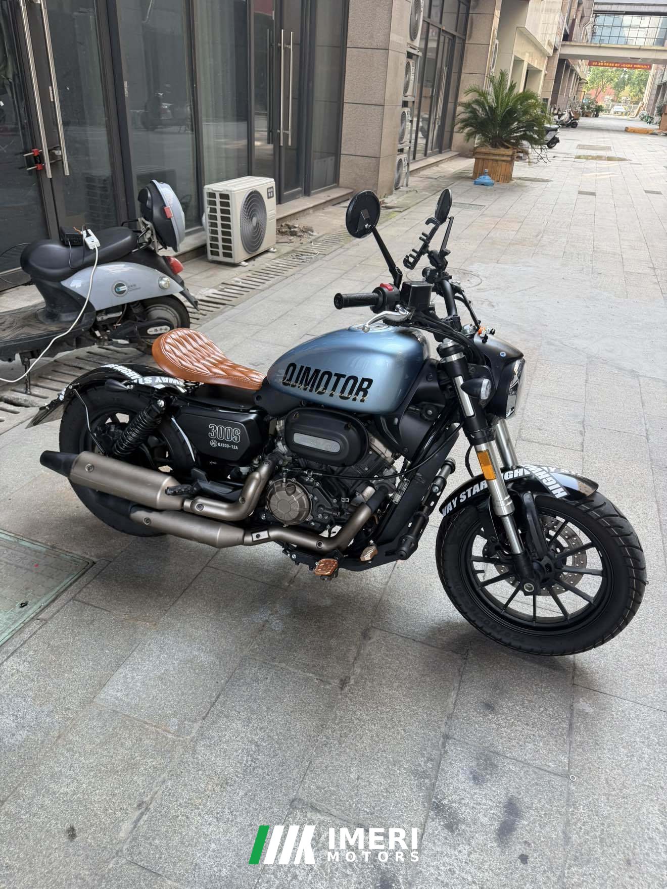 2022 QJMOTOR Flash 300