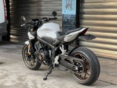 Honda CB650R - фото 9