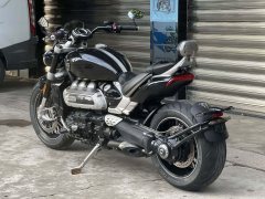 Triumph Rocket 3 2500 cc - фото 8