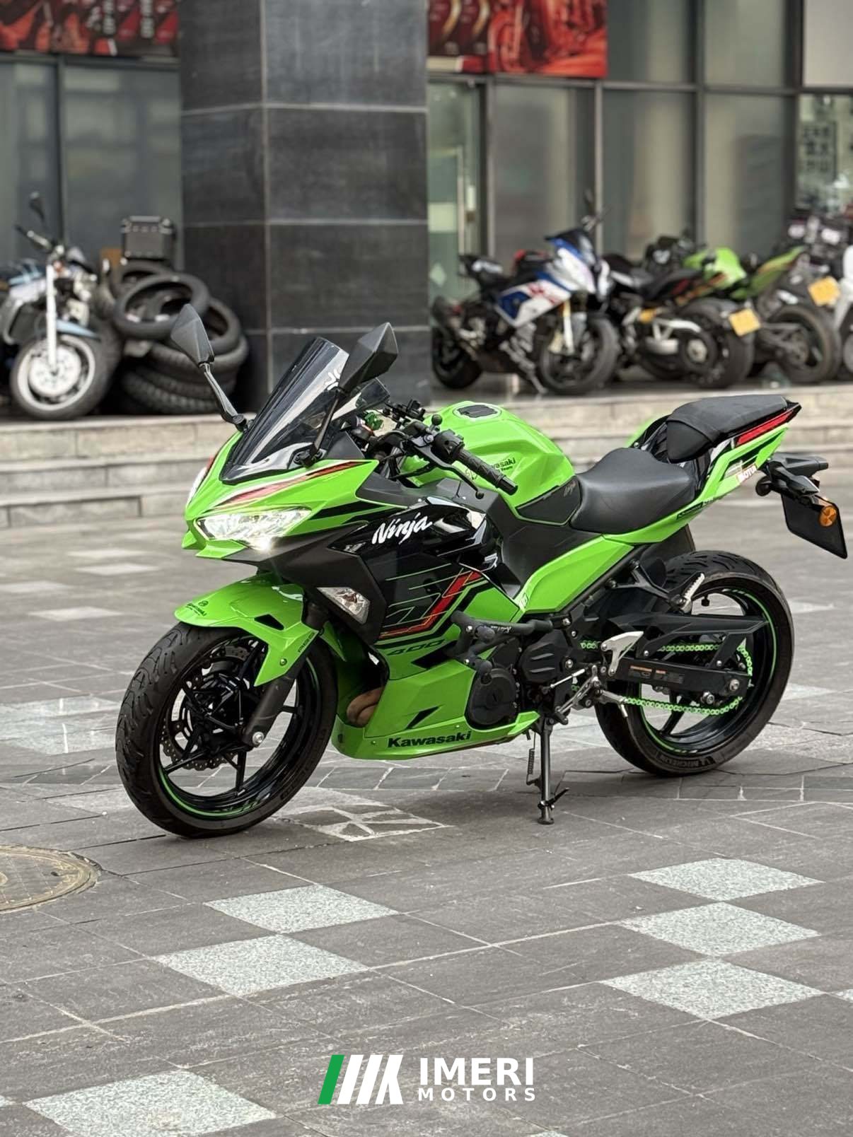 2022 Kawasaki Ninja 400