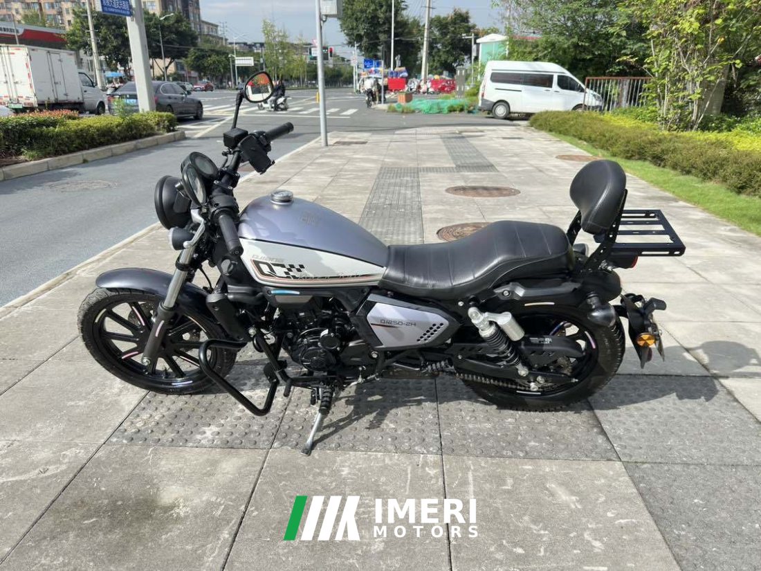 QJMOTOR 250 - мотоцикл из Китая