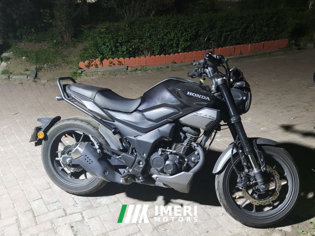 Sundiro Honda CB190TR - мотоцикл из Китая
