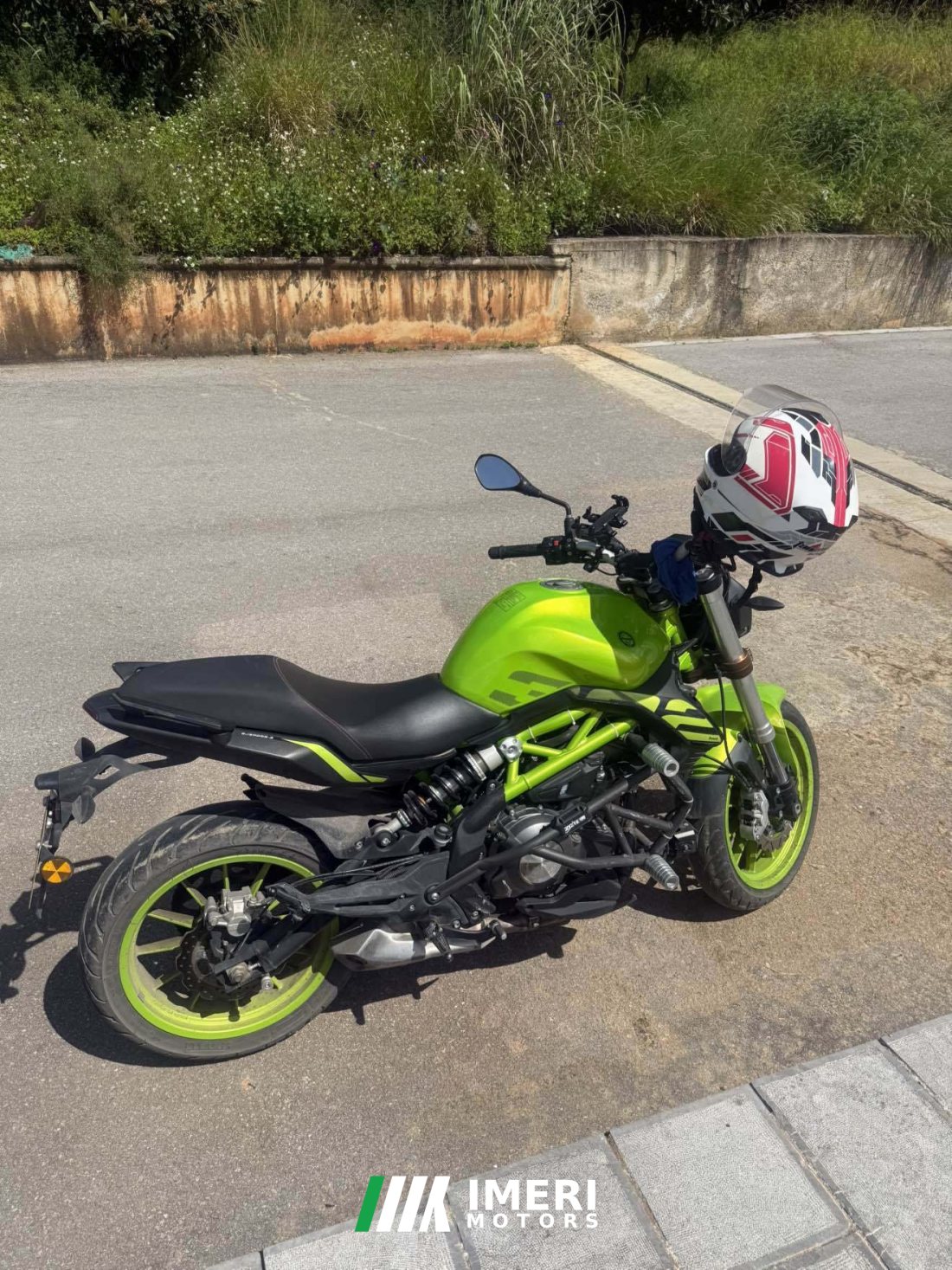Benelli TNT 300 / BN 302S - мотоцикл из Китая