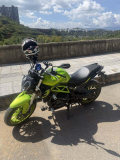 Benelli TNT 300 / BN 302S - фото 2