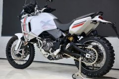 Ducati Desert X 950 cc - фото 6