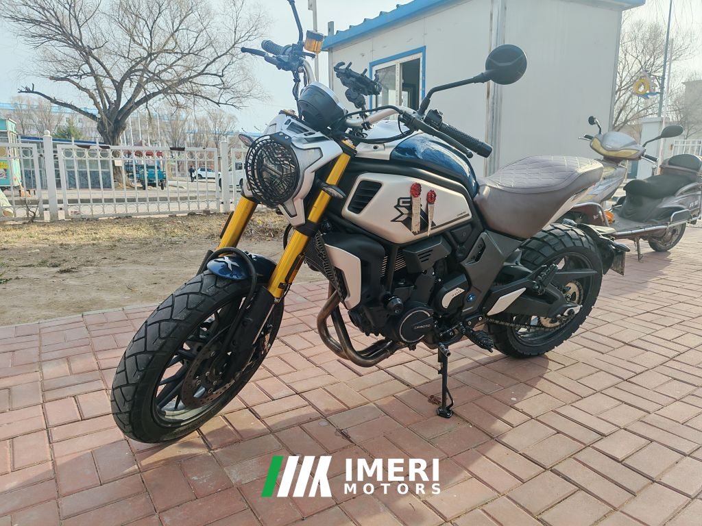 CFMOTO 700CL-X - мотоцикл из Китая