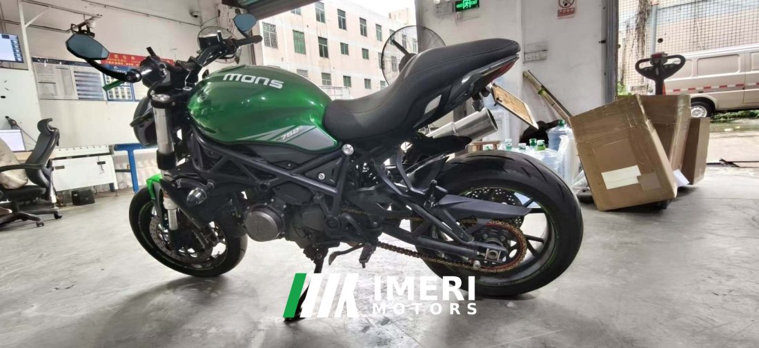 Benelli 752S 750 cc - мотоцикл из Китая