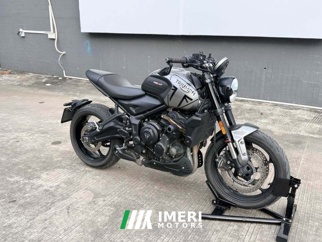 Triumph Trident 660 - мотоцикл из Китая