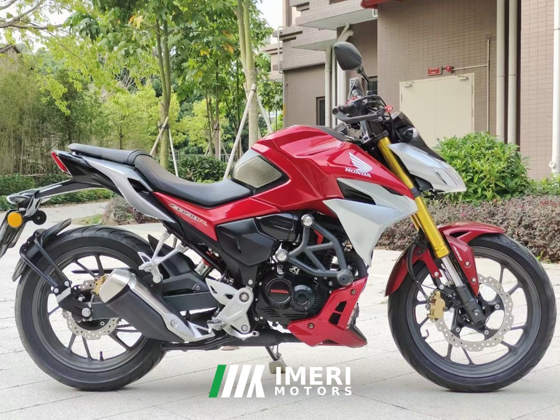 Wuyang Honda CB190R Blazing Eye - мотоцикл из Китая
