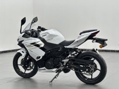 Kawasaki Ninja 400 - фото 5