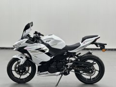 Kawasaki Ninja 400 - фото 6