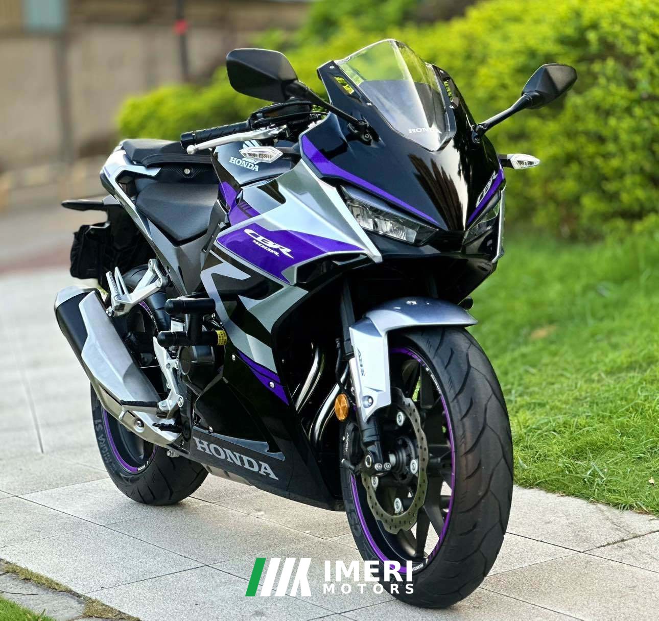 2025 Honda CBR400R