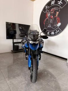Triumph Tiger 850 900 cc - фото 1