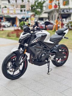 CFMOTO 450NK - фото 3