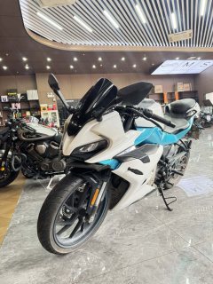 CFMOTO 250SR - фото 1