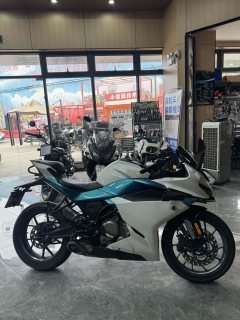 CFMOTO 250SR - фото 4