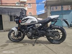 Moto Morini Sevenzo 6 ½ 650 cc - фото 1