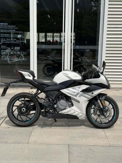 CFMOTO 250SR - фото 3