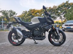CFMOTO 450NK - фото 1
