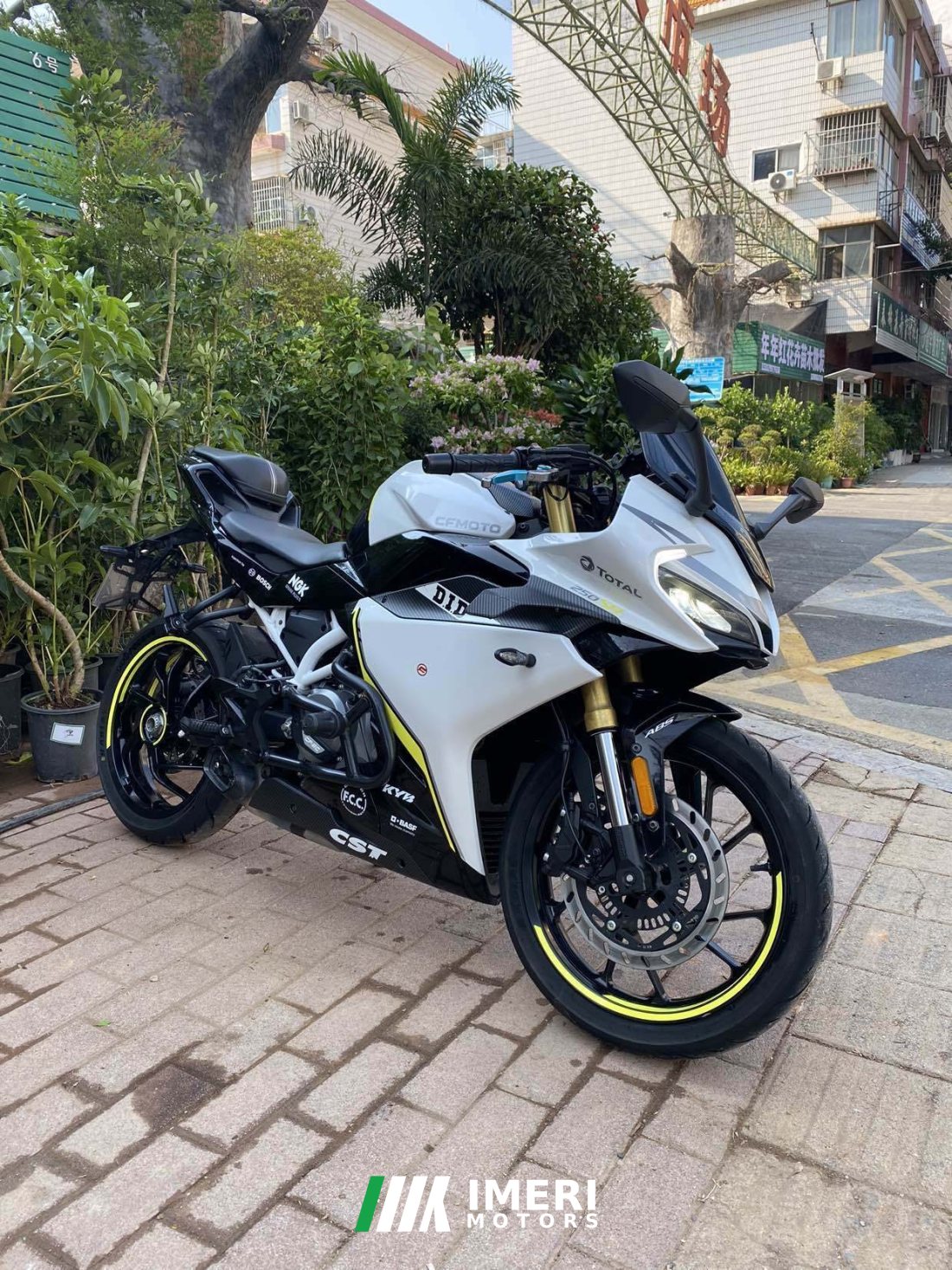 CFMOTO 250SR - мотоцикл из Китая