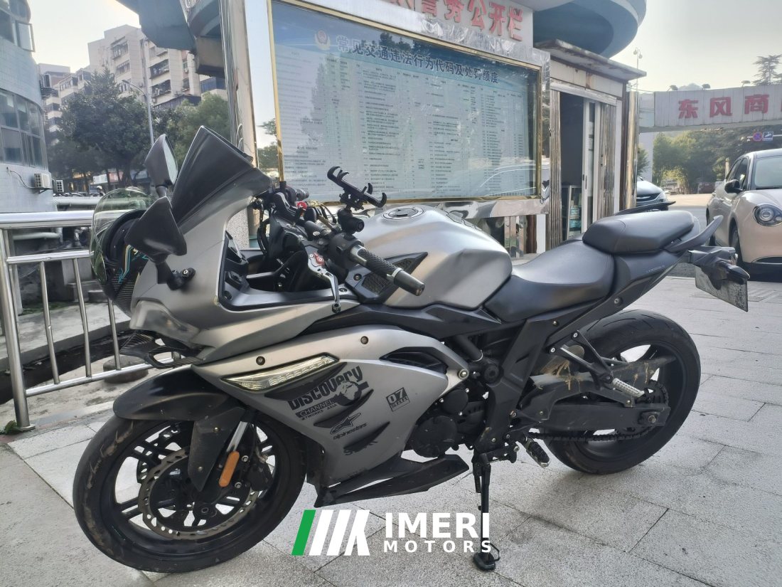 Voge 300RR - мотоцикл из Китая