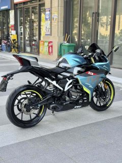 CFMOTO 250SR - фото 2