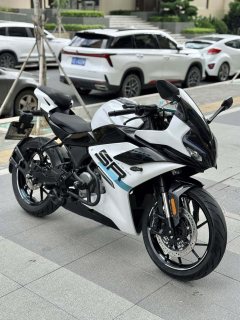 CFMOTO 250SR - фото 3