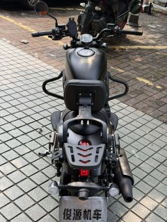 QJMOTOR Flash 300 - фото 8
