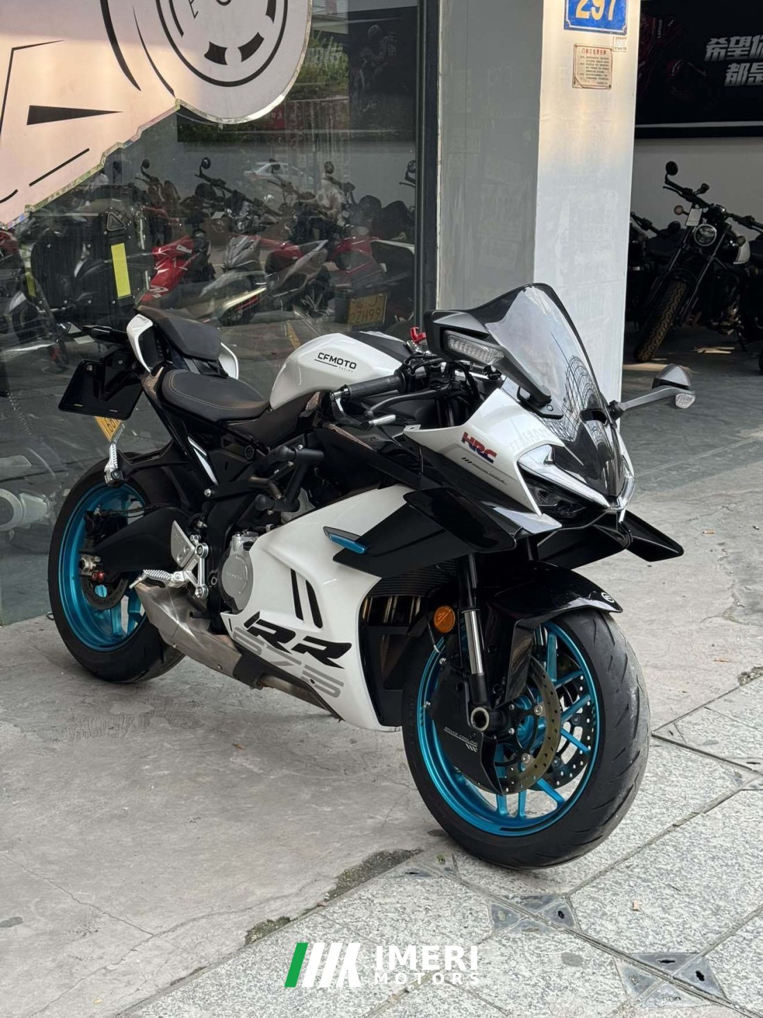 CFMOTO 675SR-R - мотоцикл из Китая