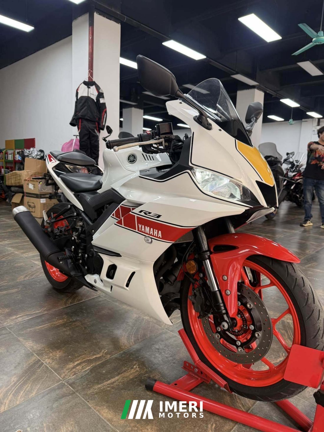 Yamaha YZF-R3 320 cc - мотоцикл из Китая