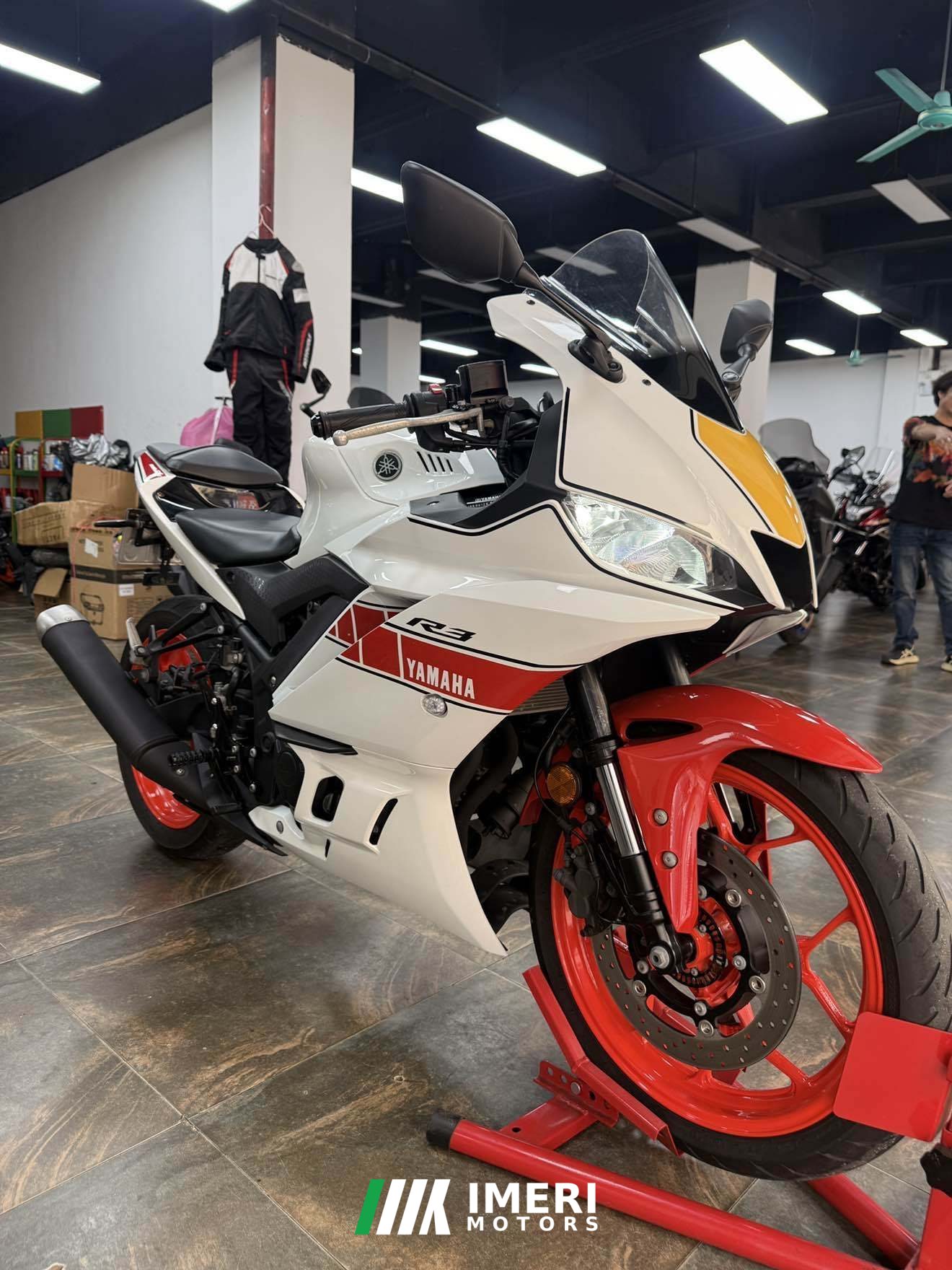 2022 Yamaha YZF-R3 320 cc