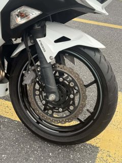 Kawasaki Ninja 400 - фото 11