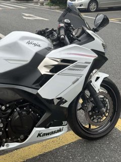 Kawasaki Ninja 400 - фото 12