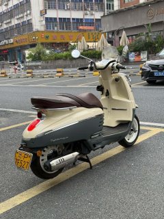 Peugeot DJANGO 150 cc - фото 4