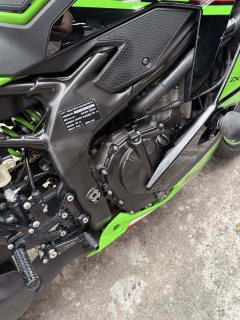 Kawasaki ZX-4R 400 cc - фото 8