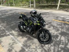 Kawasaki Z900 950 cc - фото 1