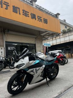 CFMOTO 250SR - фото 2