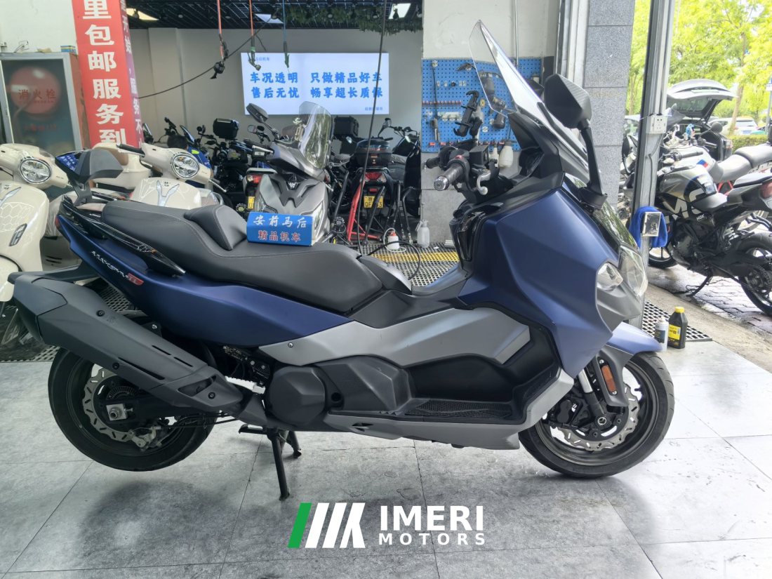 SYM Maxsym TL 500 cc - мотоцикл из Китая