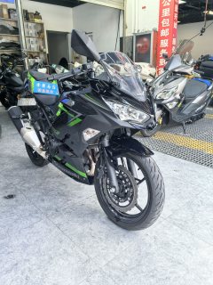 Kawasaki Ninja 400 - фото 4