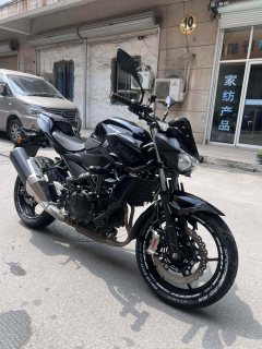 Kawasaki Z400 - фото 3