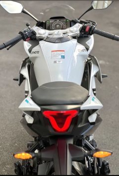 CFMOTO 250SR - фото 3