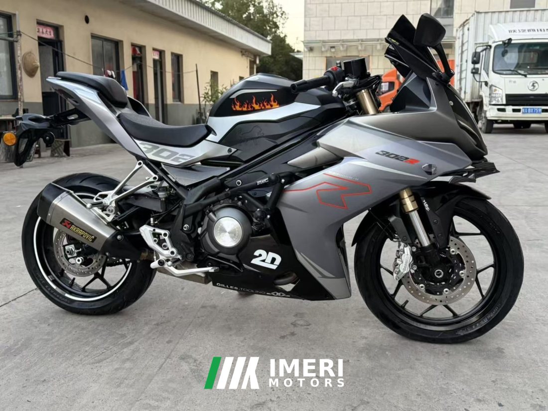 Benelli Tornado 302R 300 cc - мотоцикл из Китая
