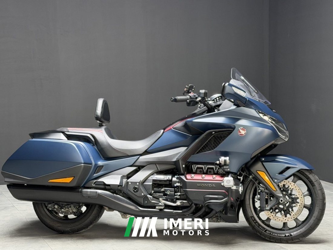Honda Gold Wing GL 1800 F6B - мотоцикл из Китая