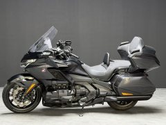 Honda Gold Wing GL1800 - фото 7