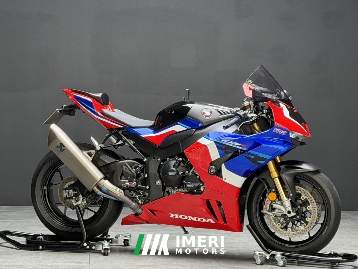 2022 Honda CBR 1000 RR-R 999 cc