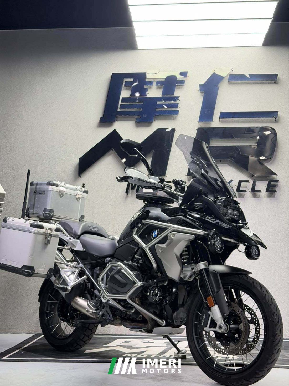 BMW R 1250 GS - мотоцикл из Китая