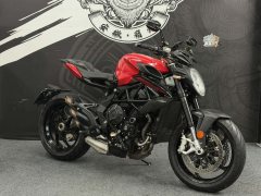 MV Agusta Brutale 800 - фото 9