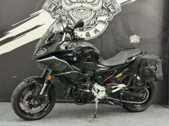 BMW F 900 XR - фото 1